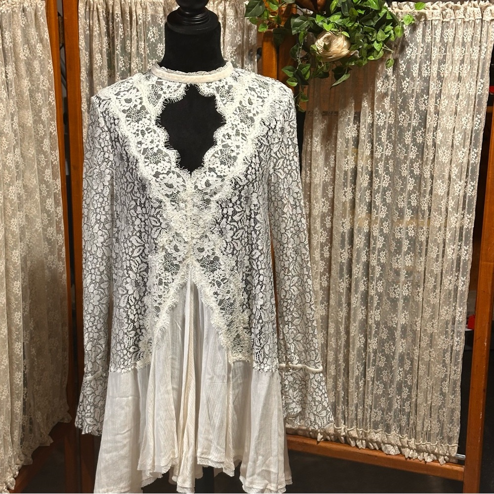 Free People White Tell Tale Lace Long Sleeve Tunic